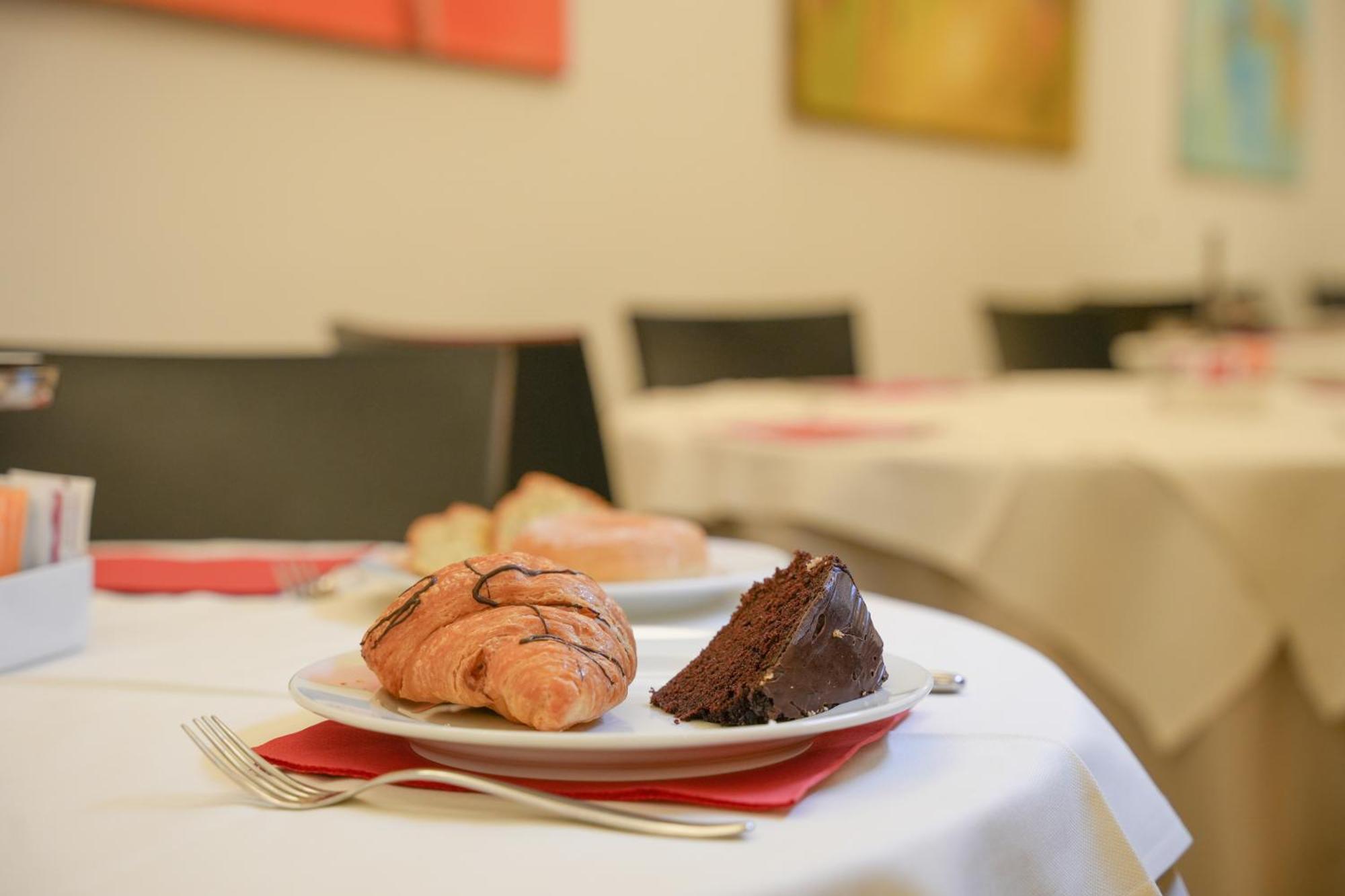 Hotel Europa Reggio nell'Emilia Zewnętrze zdjęcie