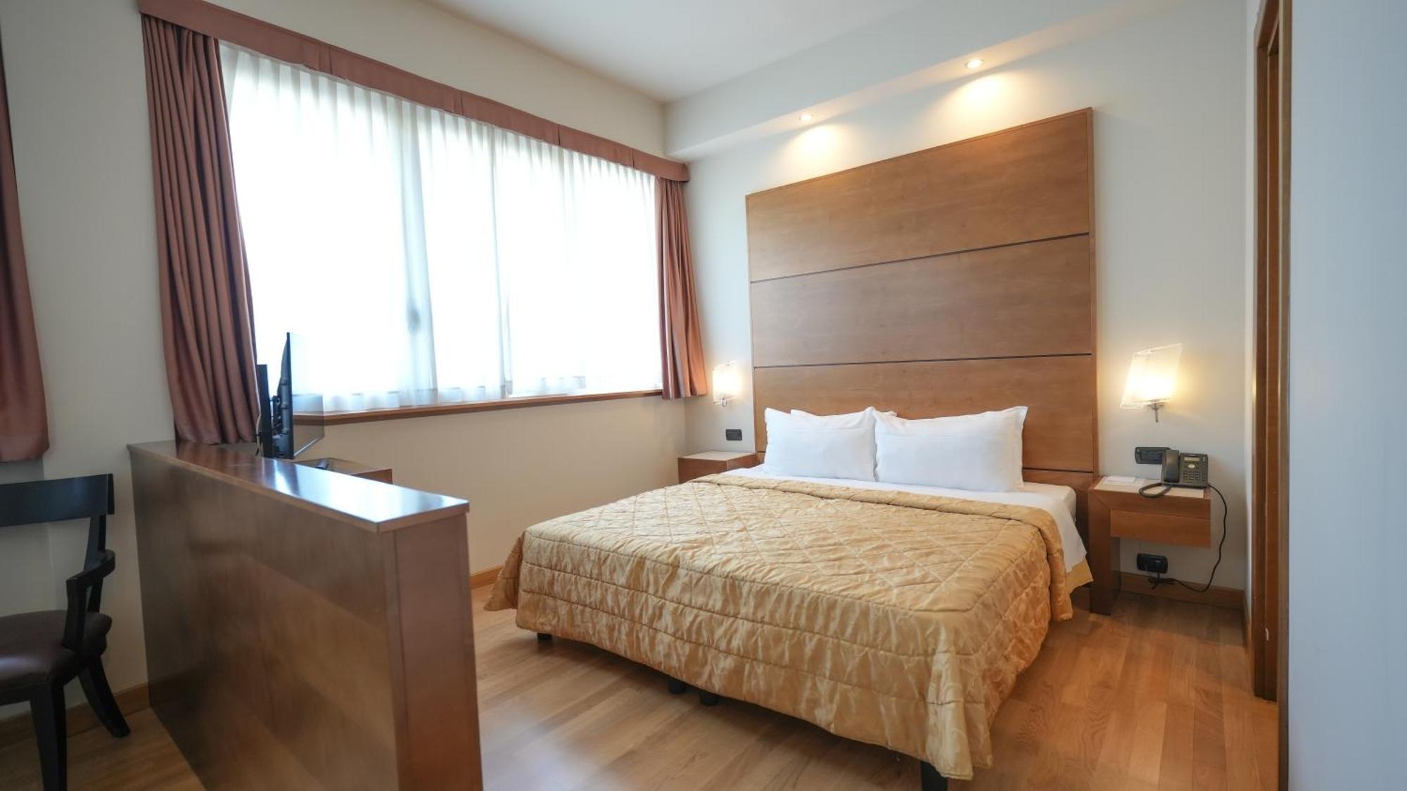Hotel Europa Reggio nell'Emilia Zewnętrze zdjęcie
